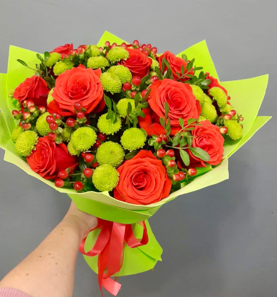 Букет цветов из: Хризантемы и Розы в Турунтаево