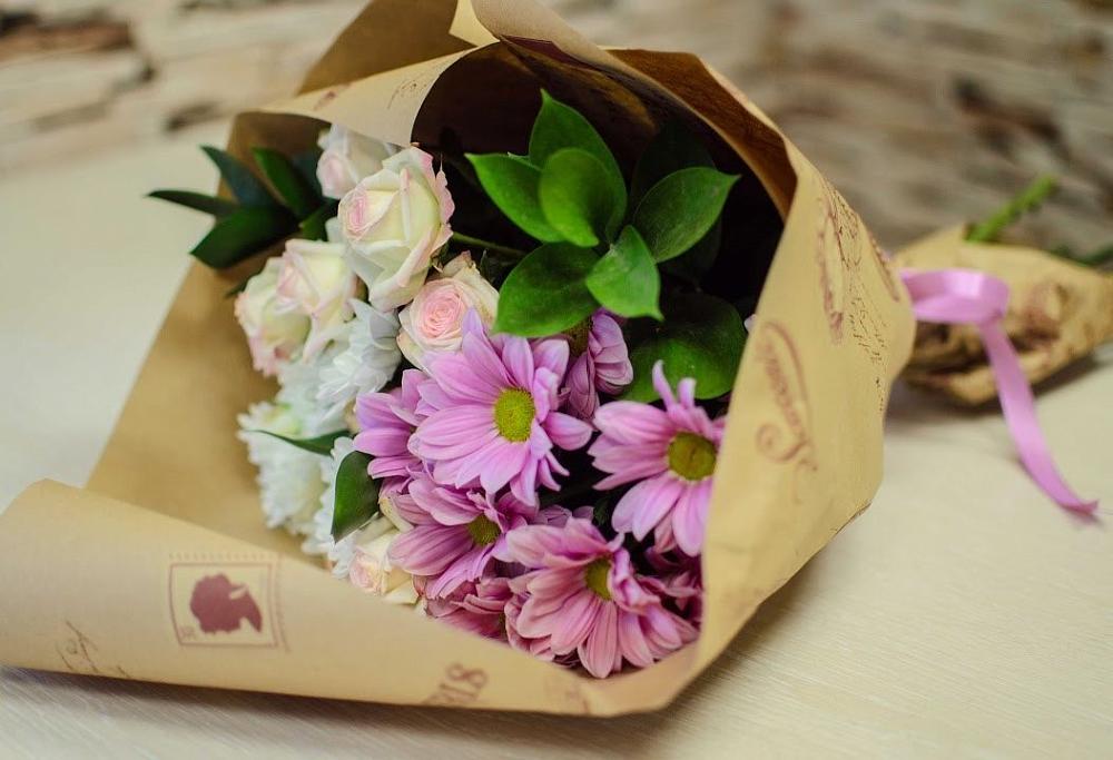 Букет цветов из: Розы и Хризантемы в Турунтаево