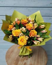 Букет цветов из:  Альстромерии и Розы в Турунтаево