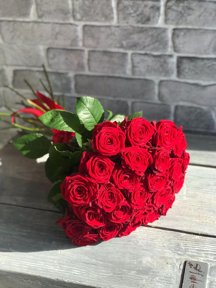 Букет Красные розы Фридом в Турунтаево