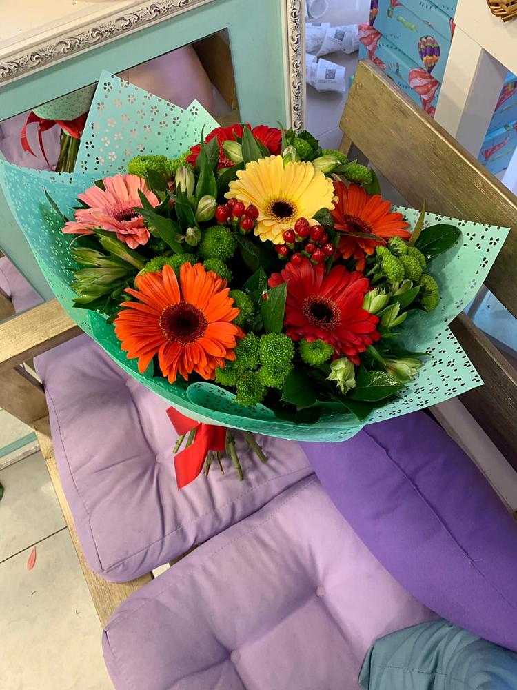 Букет цветов из: Герберы, Хризантемы и Альстромерии в Турунтаево