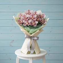 Букет цветов из:  Орхидеи и Розы #REPLACE_PRED# Турунтаево