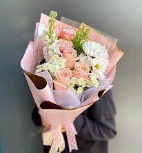 Букет цветов из:  Хризантемы и Розы в Турунтаево