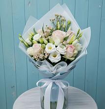 Букет цветов из:  Розы и Лизиантусы в Турунтаево