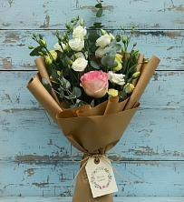 Букет цветов из:  Розы и Лизиантусы в Турунтаево